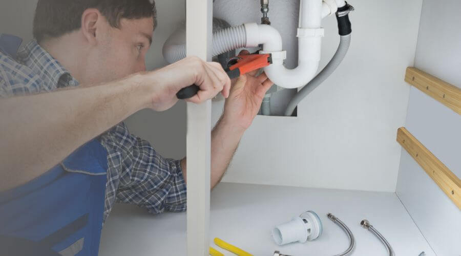 Professional same day plumber in Mounds, IL